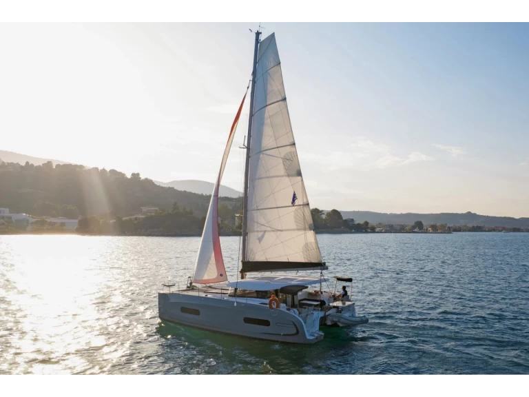 Huur een Excess Excess 11 in Perigiali