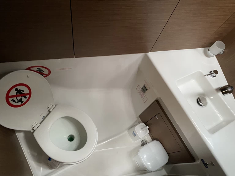 Bénéteau Oceanis 40.1 te huur van particulier of professional in Álimos