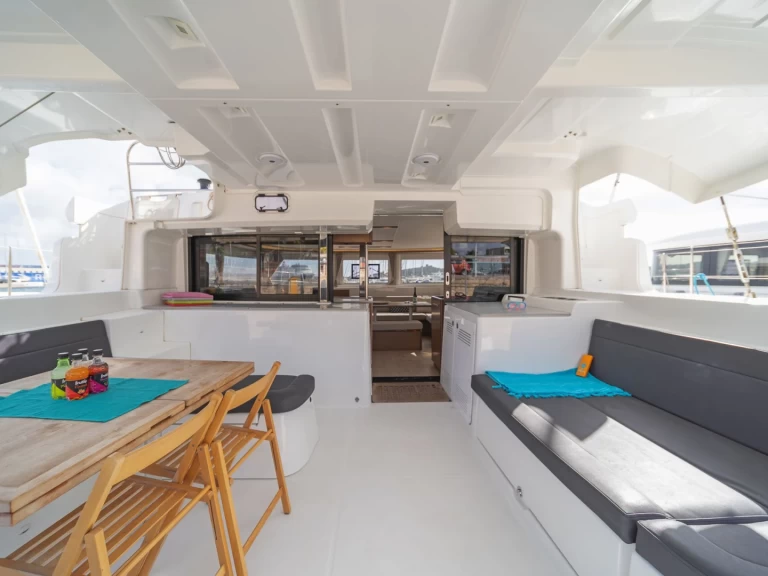 Lagoon Lagoon 46 te huur van particulier of professional in Perigiali