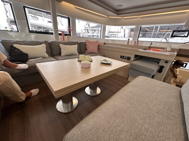 Catamaran te huur in Split voor de beste prijs