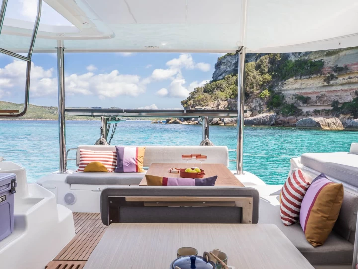 Huur een Lagoon Lagoon 38 in Lefkáda