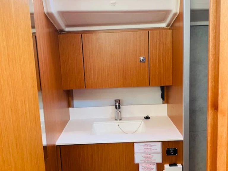 Bootverhuur Bavaria Bavaria C42 in Punta Ala via SamBoat