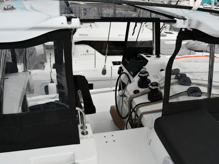 Jachthuur in Komolac - Lagoon Lagoon 43 via SamBoat