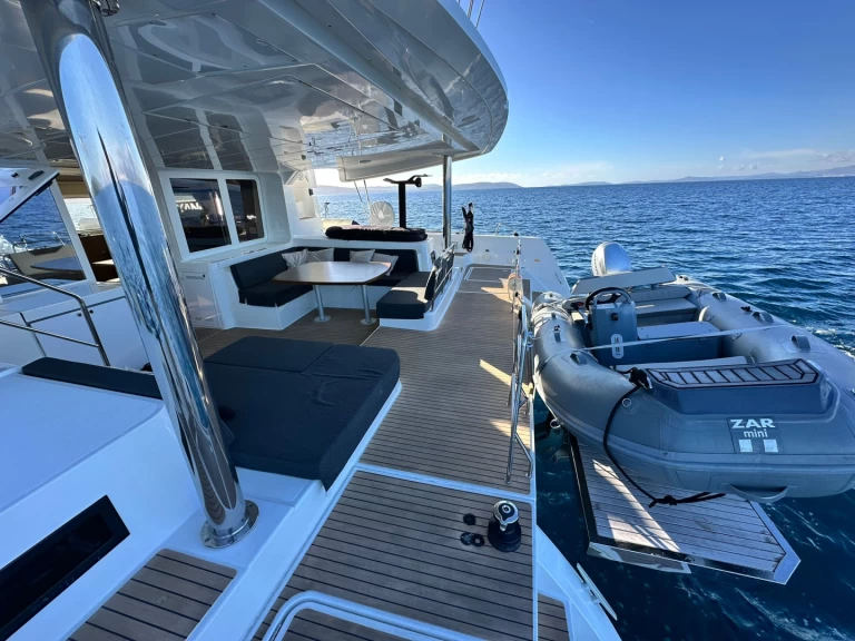 Huur Catamaran met of zonder schipper Lagoon in Trogir