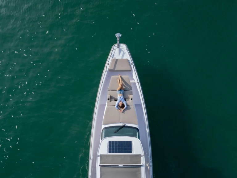 Bootverhuur Phuket goedkoop 37 T-Top