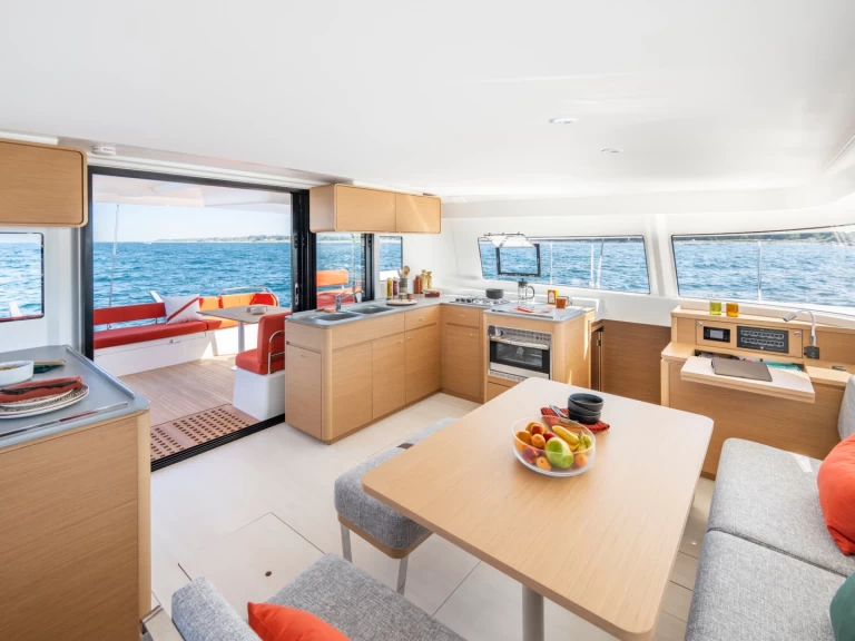 Jachthuur in Lefkáda - Excess Excess 14 via SamBoat