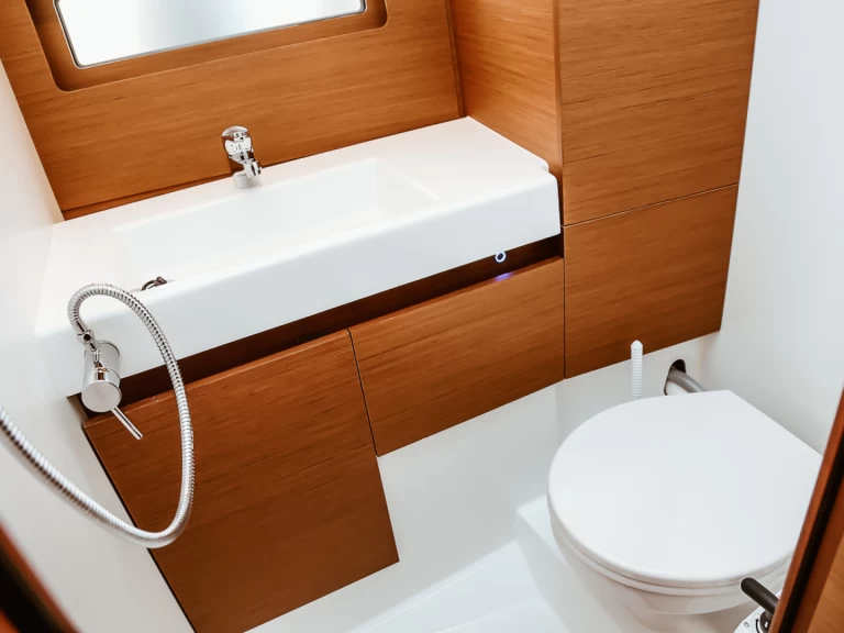 Verhuur Zeilboot in Olbia - Jeanneau Sun Loft 47