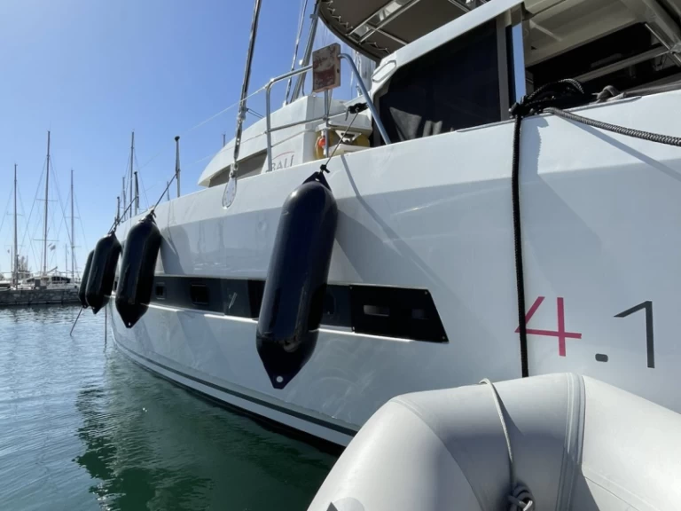 Verhuur Catamaran Bali met vaarbewijs
