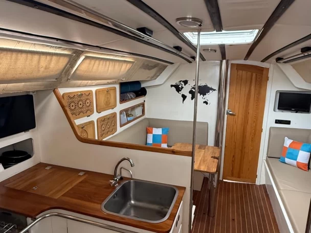 Jachthuur in El Porvenir - Jeanneau Sun Fizz via SamBoat