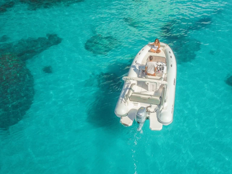 Verhuur RIB Salpa met vaarbewijs