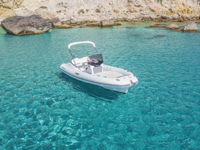 Huur een Salpa Salpa Soleil 20 in Cagliari