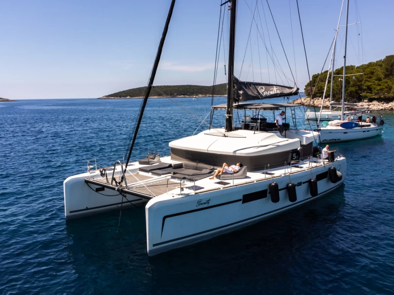 Huur een Lagoon Lagoon 52 in Kaštela