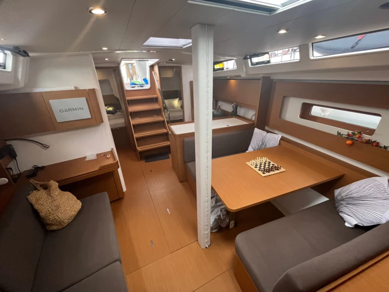 Bootverhuur Split goedkoop First 44