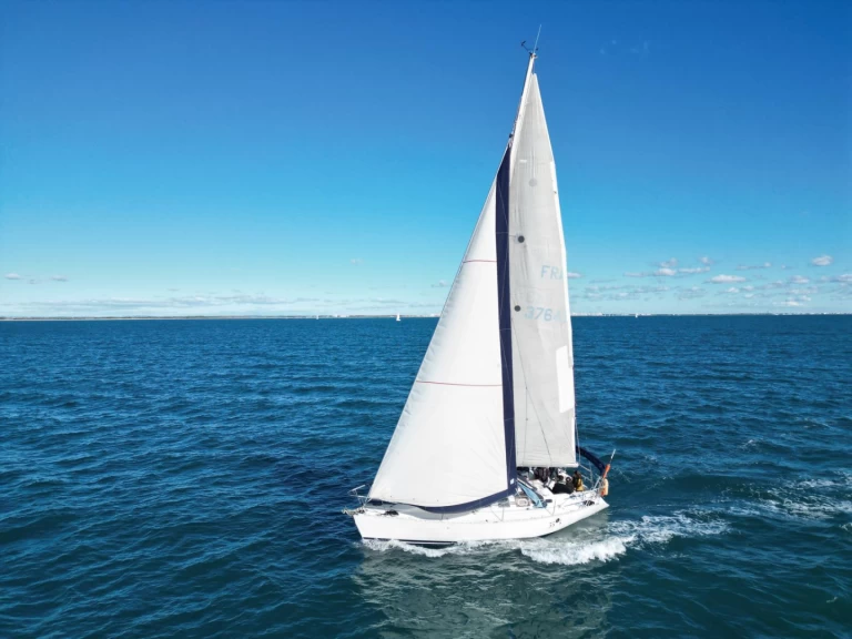 Bootverhuur Le Grau-du-Roi goedkoop First 35 S5