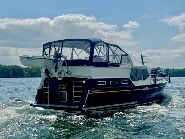 Motoryacht Aqua Yacht 1200 te huur van particulier of professional in Waren (Müritz)