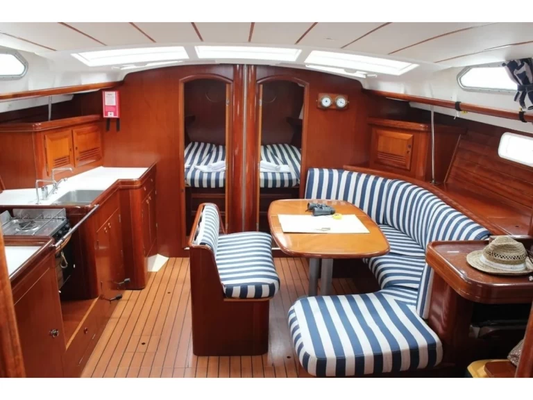 Verhuur Zeilboot in Nikiána - Bénéteau Oceanis 473