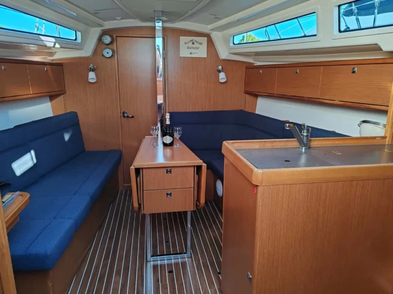 Verhuur Zeilboot in Drage - Bavaria Cruiser 34