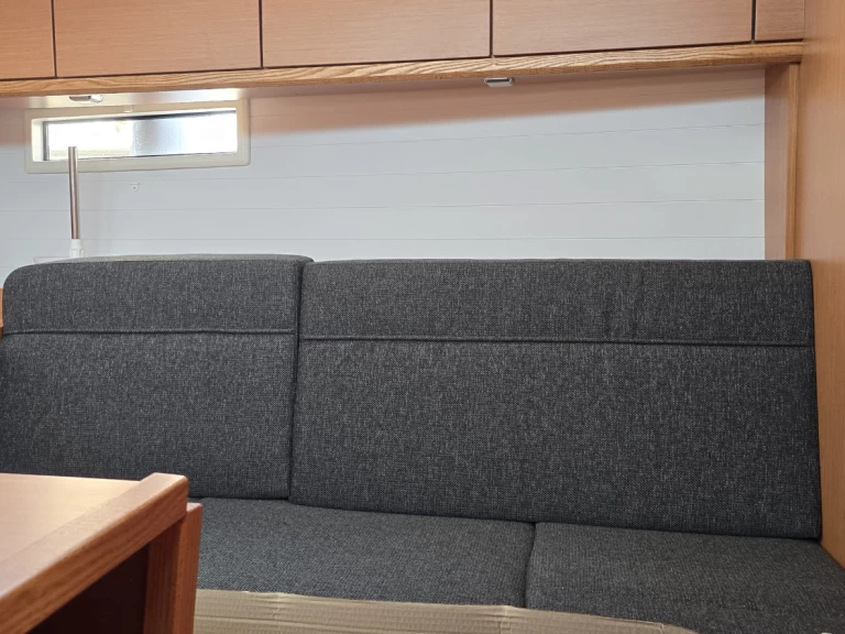 Jachthuur in Zadar - Bavaria Cruiser 37 via SamBoat