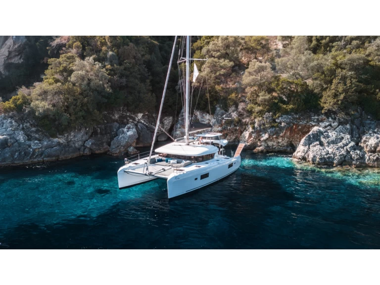 Catamaran te huur in Lefkáda voor de beste prijs