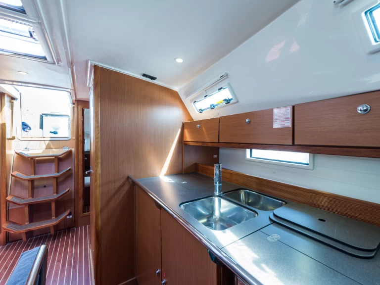 Bootverhuur Bavaria Bavaria 40 Cruiser in Kavála via SamBoat