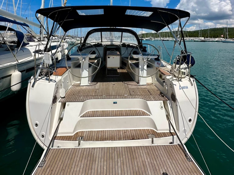 Zeilboot te huur in Sukošan voor de beste prijs