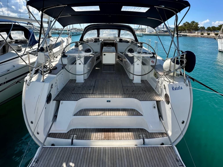 Verhuur Zeilboot in Sukošan - Bavaria Cruiser 45
