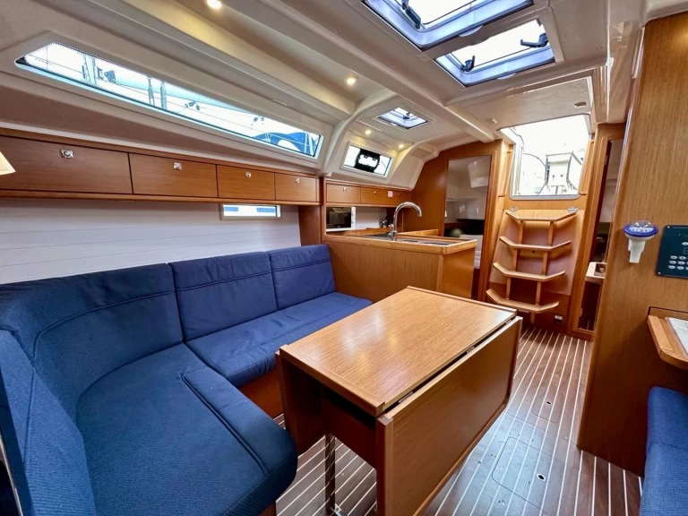 Bavaria Cruiser 37 te huur van particulier of professional in Sukošan
