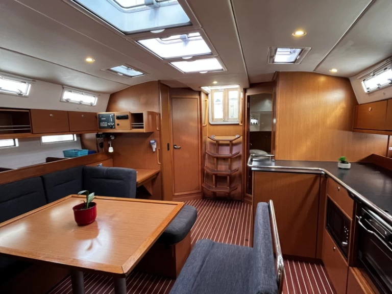 Verhuur Zeilboot Bavaria met vaarbewijs