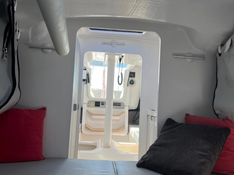 Zeilboot te huur in Split voor de beste prijs