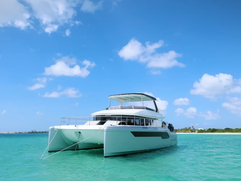 Motorboot te huur in Marigot voor de beste prijs