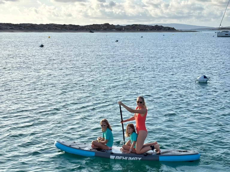 Verhuur Catamaran Lagoon met vaarbewijs