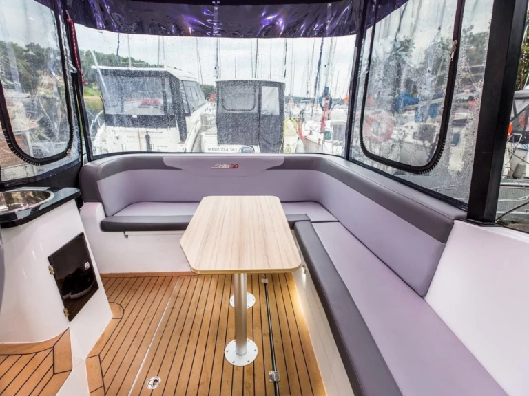 Motorboot te huur in Ogonki voor de beste prijs