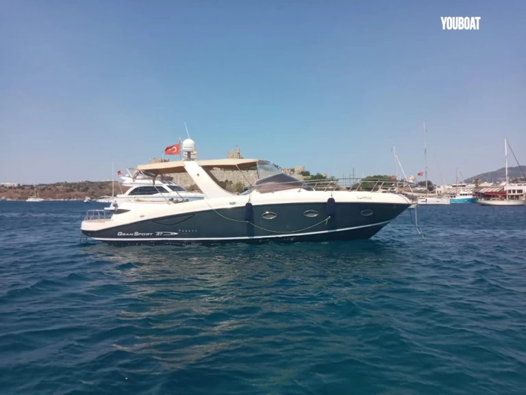Huur een Mano Marine Mano Marine 37 Grand S in Göcek