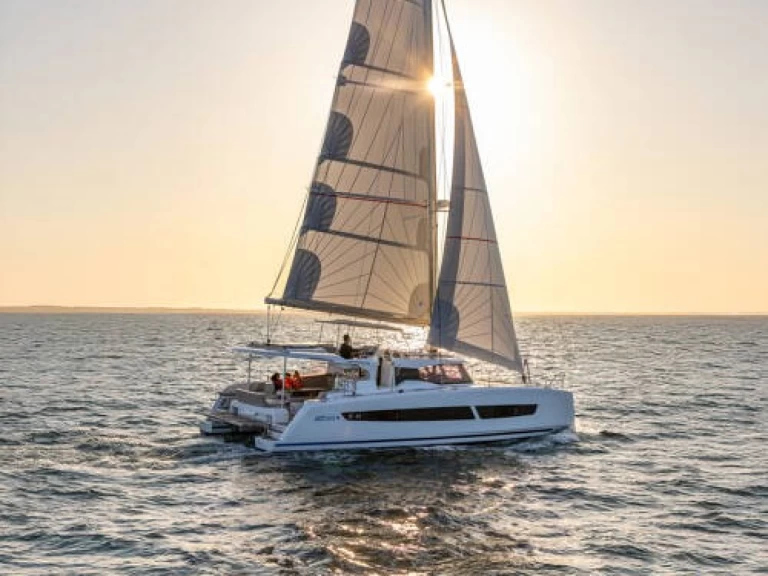 Fountaine Pajot FP 41 te huur van particulier of professional in Nikiána