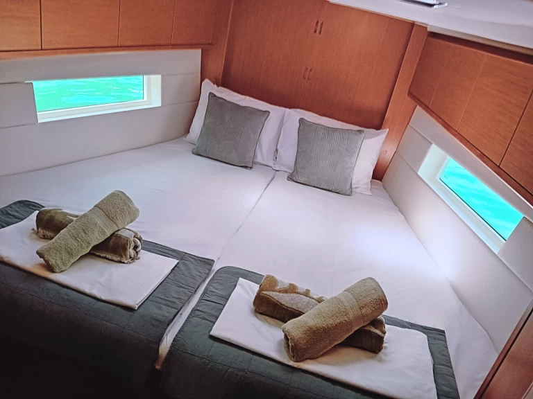 Verhuur Zeilboot in Vlycho - Bavaria Bavaria C45 Holiday