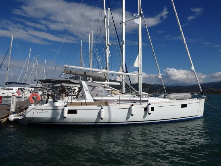 Bénéteau Oceanis 48 te huur van particulier of professional in Lefkáda