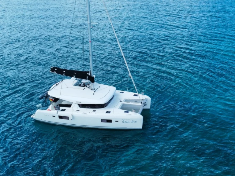 Lagoon Lagoon 42 te huur van particulier of professional in Eden Island