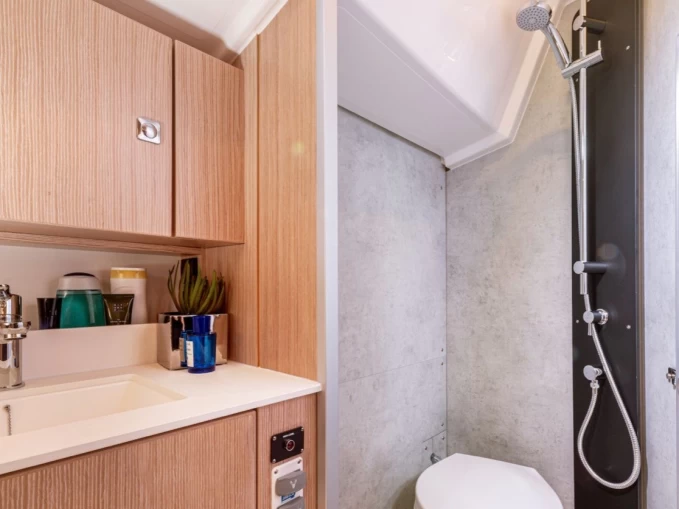 Verhuur Zeilboot Bavaria met vaarbewijs