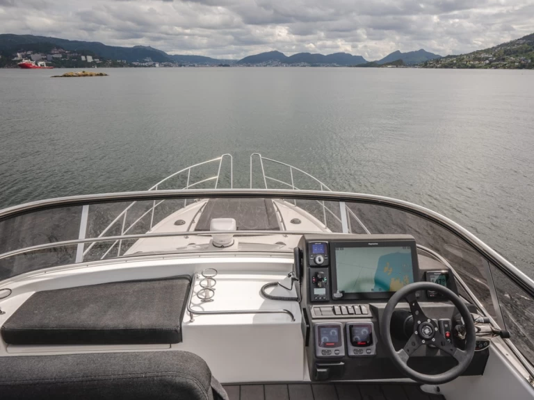 Verhuur Jacht in Sukošan - Viknes Skilso 39 FLY