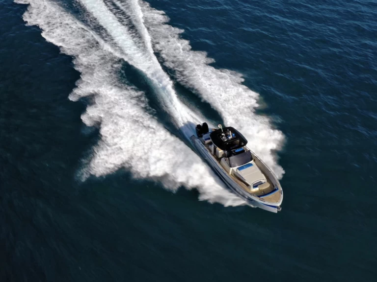 Huur een italyure 38 sport in Capri