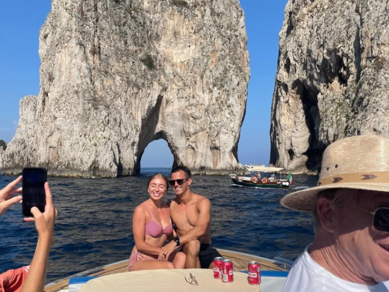 Bootverhuur Capri goedkoop 38 sport