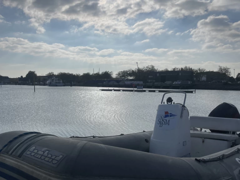 Huur RIB met of zonder schipper Explorer in Vannes