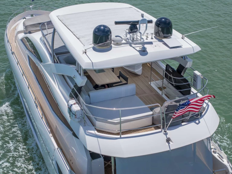 Bootverhuur Bahama's goedkoop Helios
