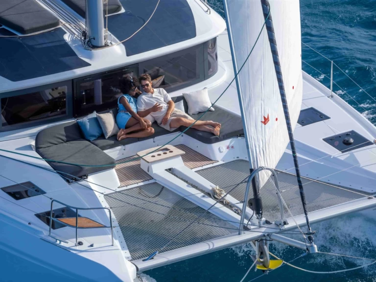 Huur een Lagoon Lagoon 51 in Cugnana Verde