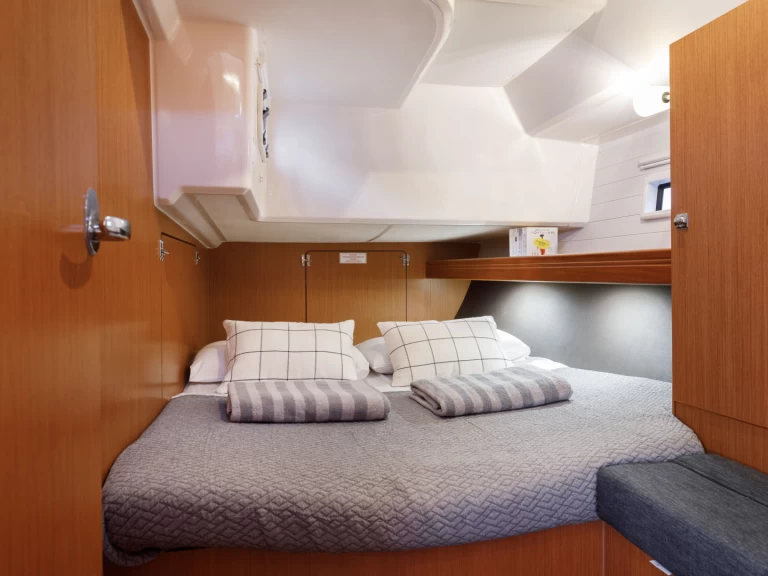 Huur een Bavaria Cruiser 46 in Kos