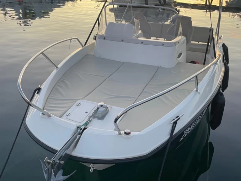 Bootverhuur Rab goedkoop Activ 605 Sundeck