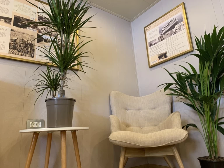 Verhuur Jacht Custom Made met vaarbewijs