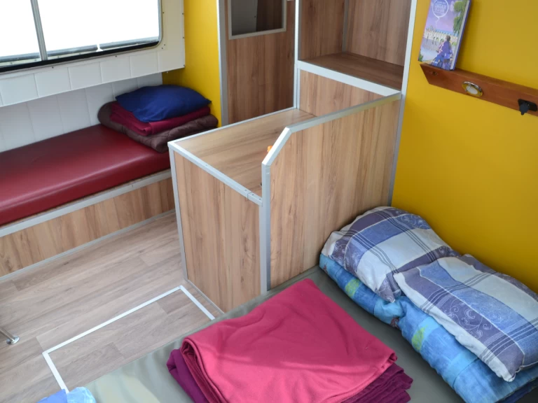 Huur Woonboot met of zonder schipper Jeanneau in Sablé-sur-Sarthe