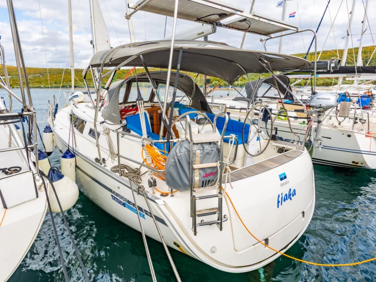 Bootverhuur Bavaria Cruiser 37 in Punat via SamBoat