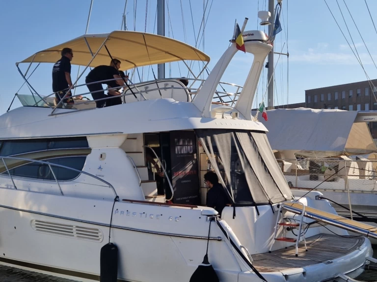 Bootverhuur Jeanneau Prestige 460 Fly in Umag via SamBoat